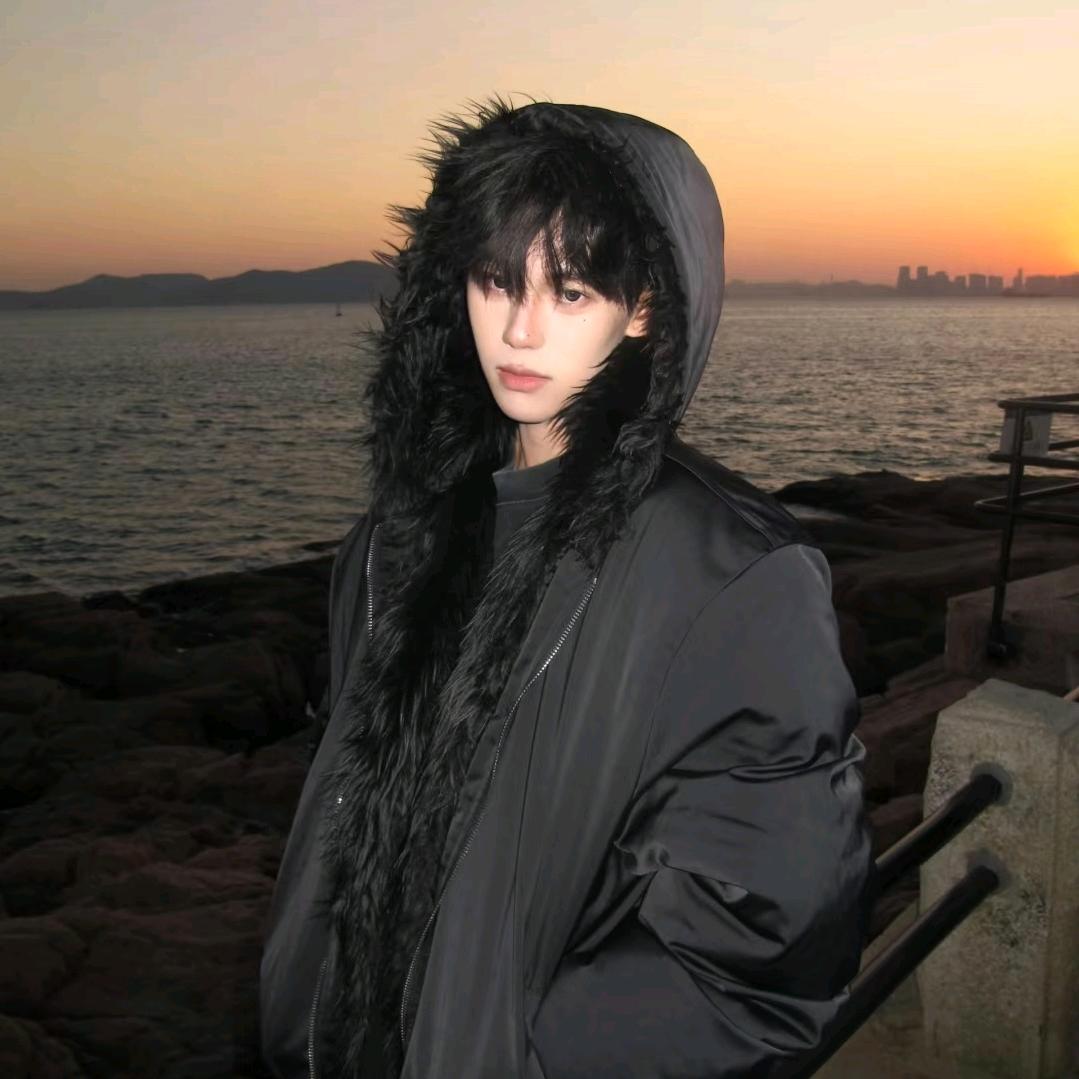 硬邦邦小狼狗