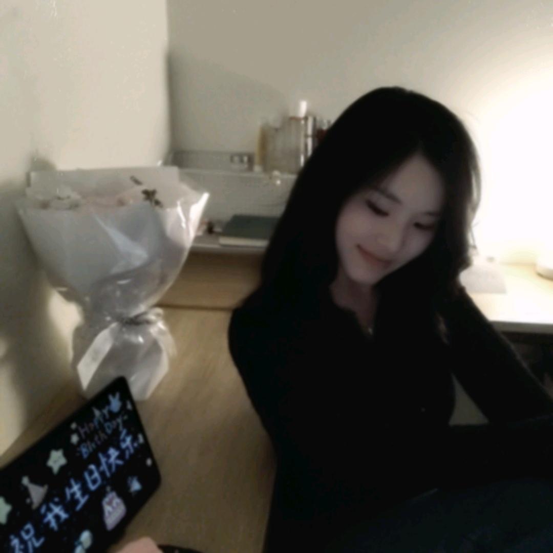董小姐很nice~