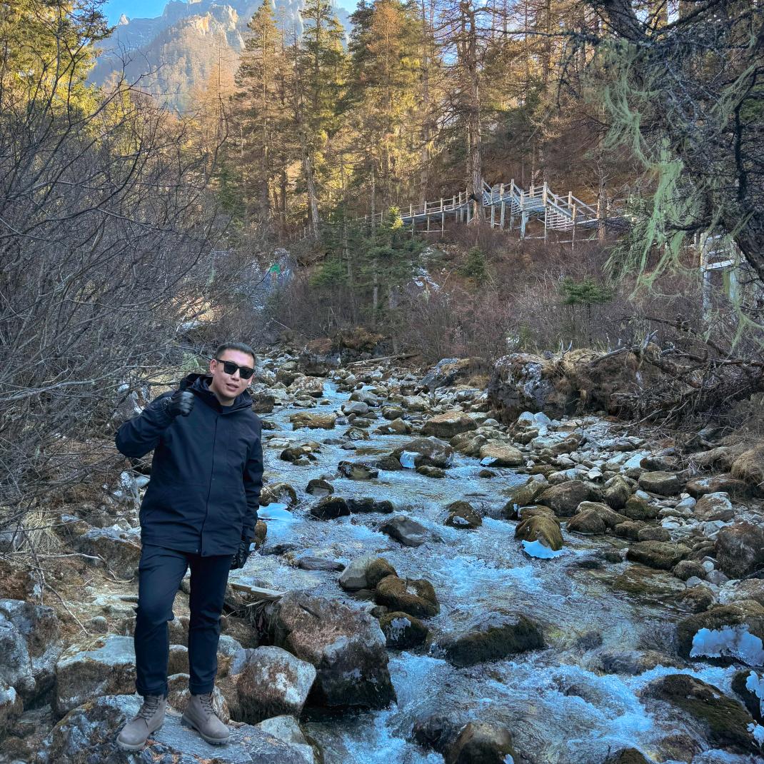 李昀桐