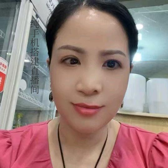 小趴蔡（手机绿幕直播间）