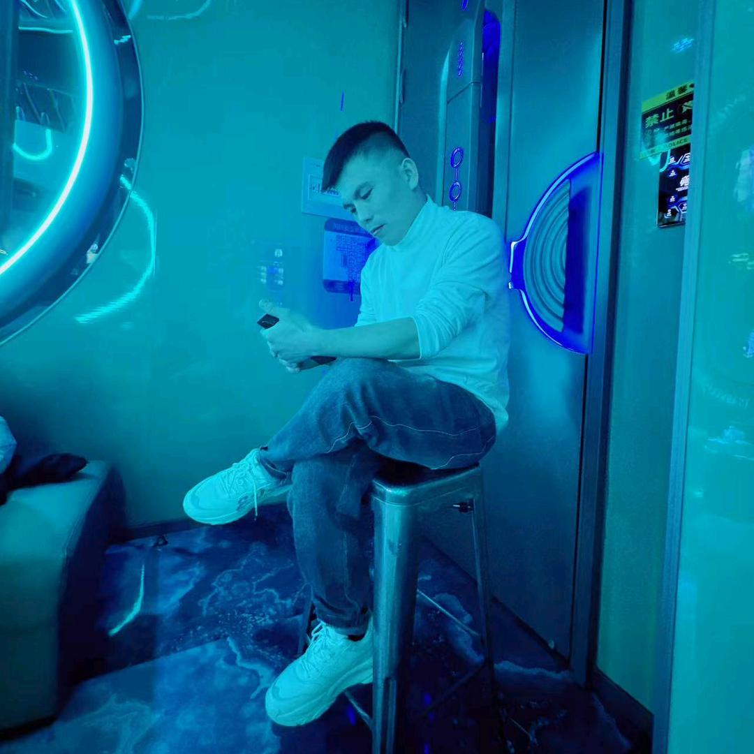 寒烟🚬夜羽