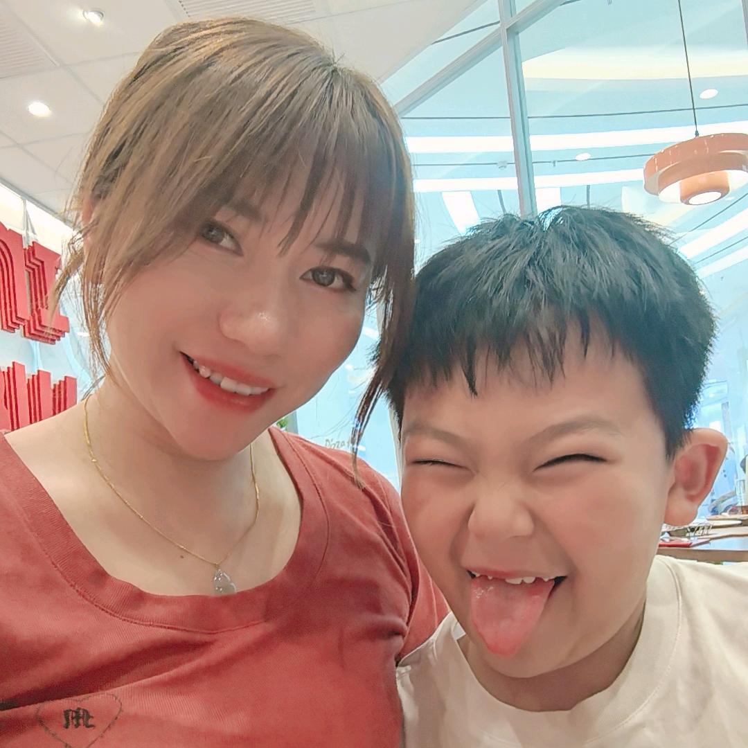 🌸周三岁😜🌸