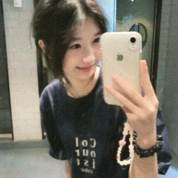 小微🌷（冲300粉）