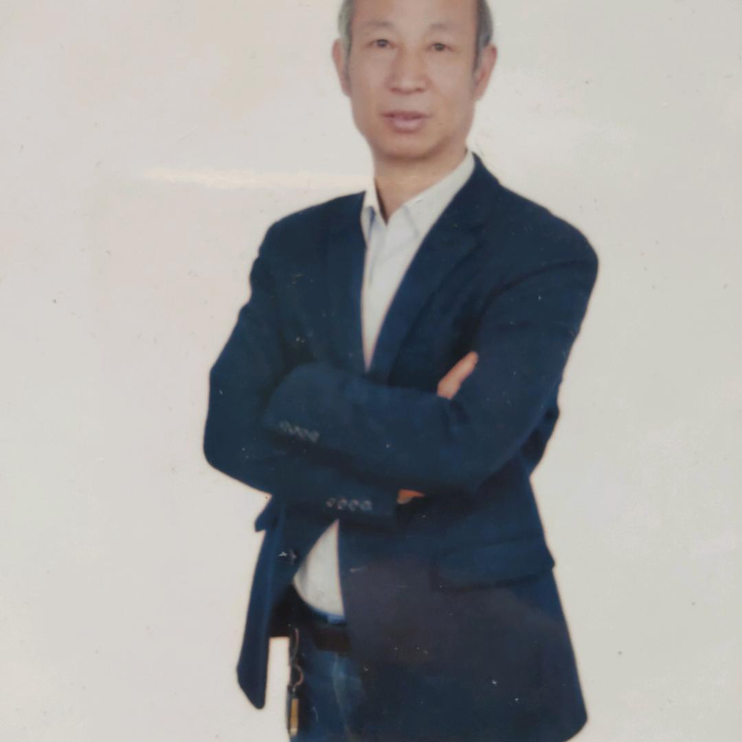 王月洪