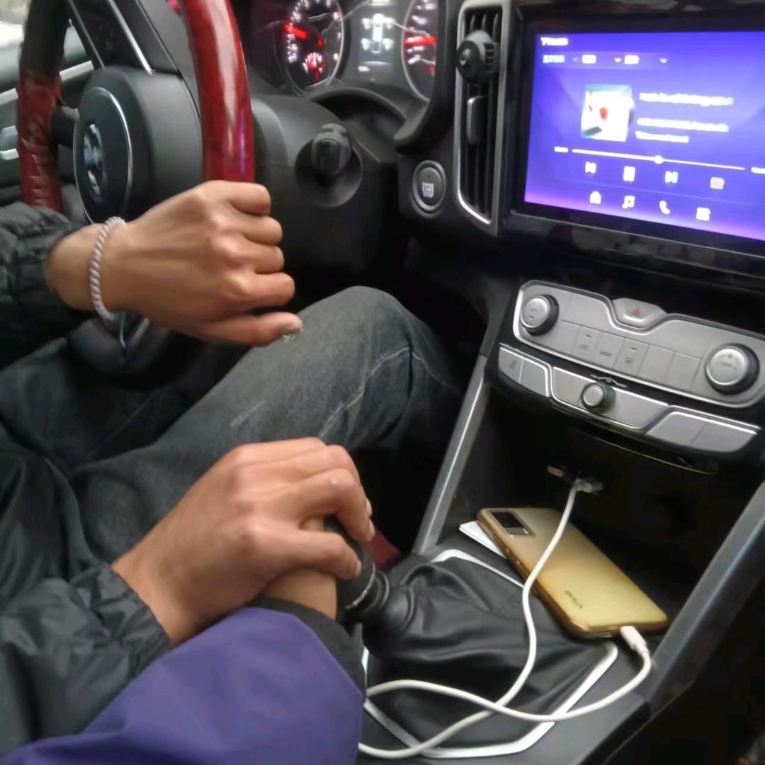 吉༒ལགས་༏