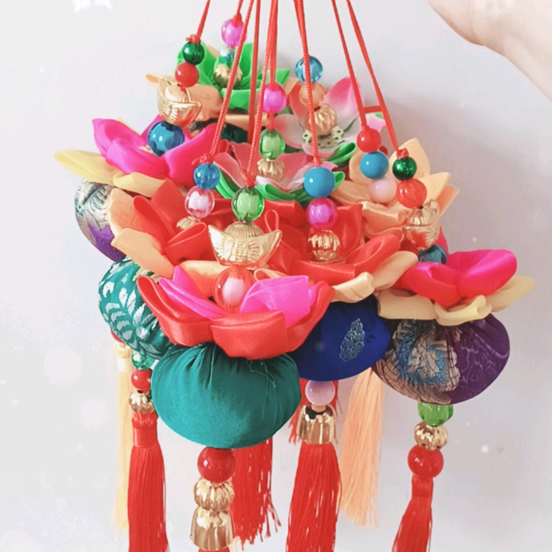 一针一线做香包