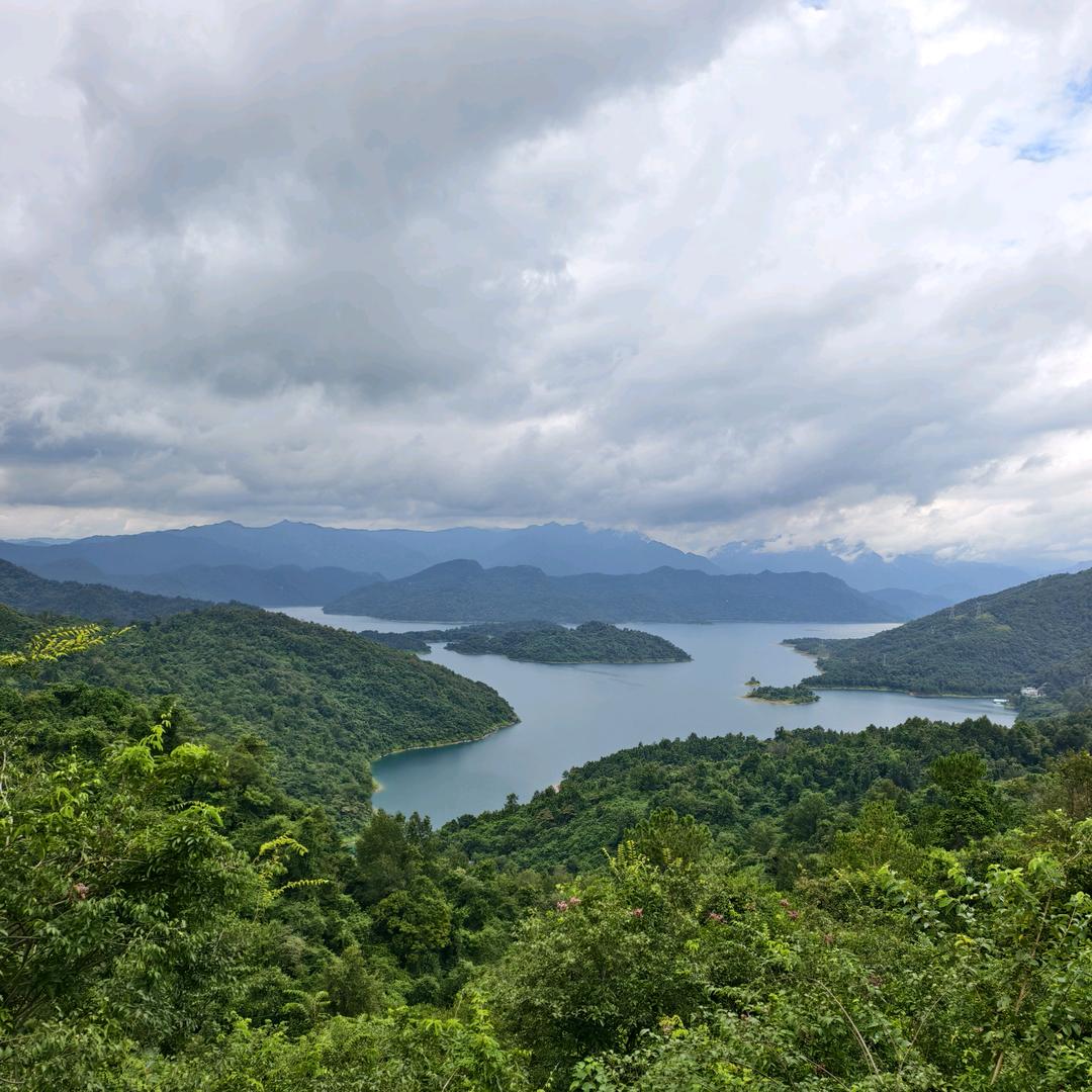 小张和他的机车