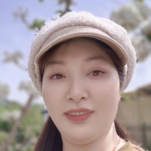 ℳঞᩚ淡淡🌹花香꧔ꦿ⸙💗้