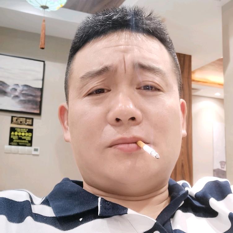 做印刷的小苟