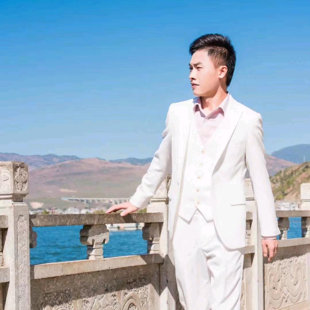 孪弟【负债300，加油！】