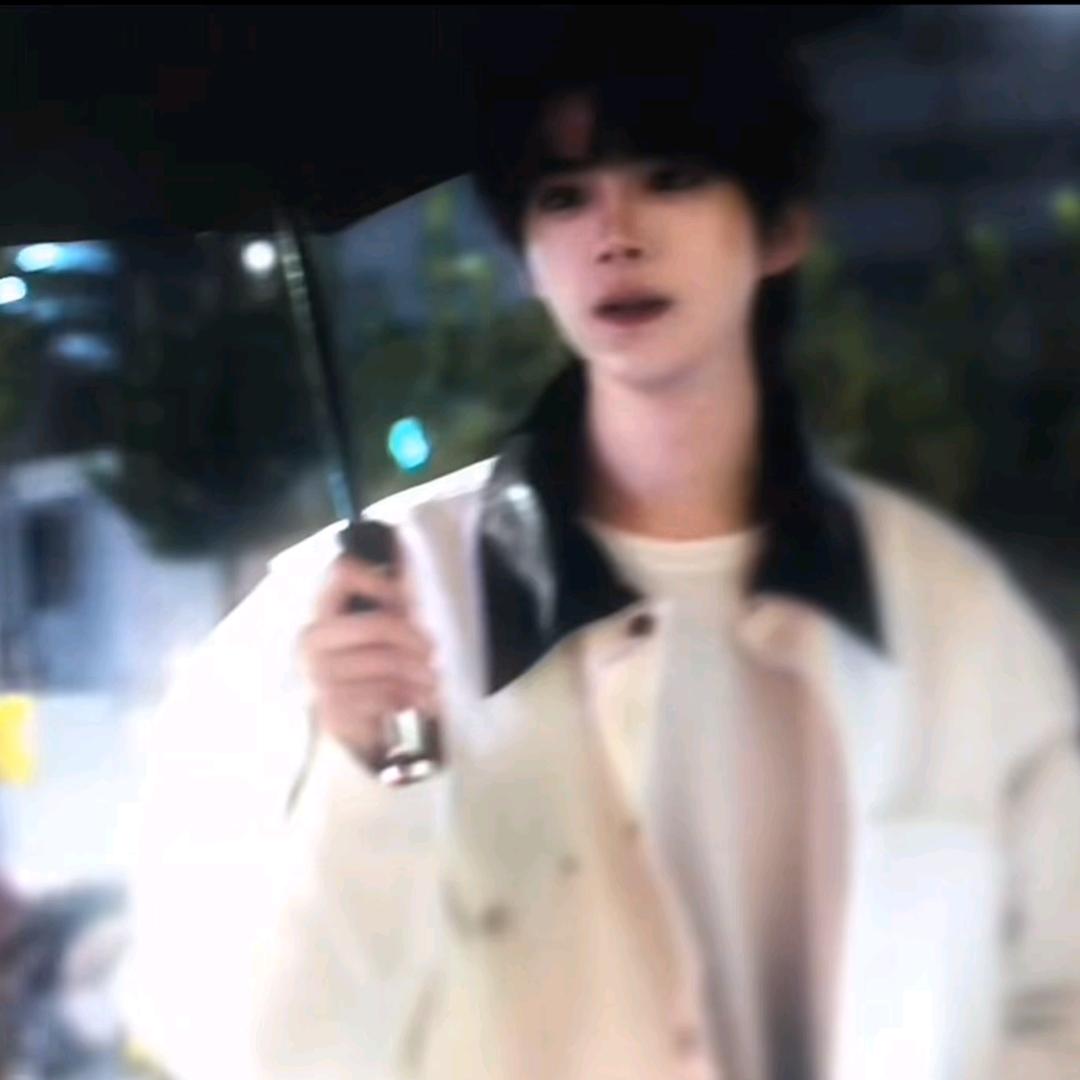 小兔叽喝奶茶🍂