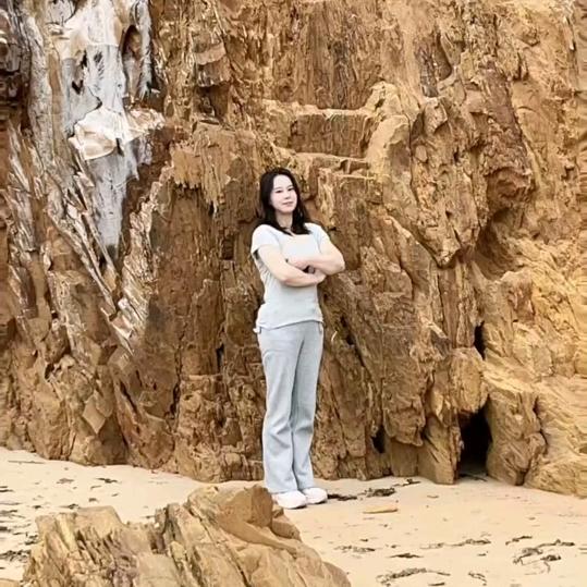 丽