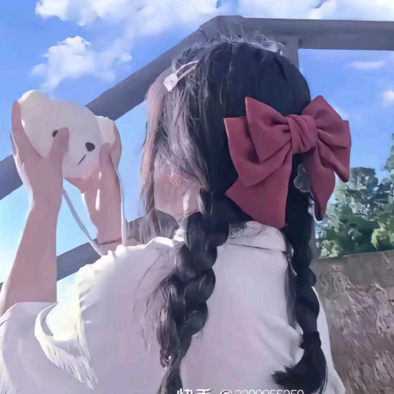 ^池鱼^ᬐ.
