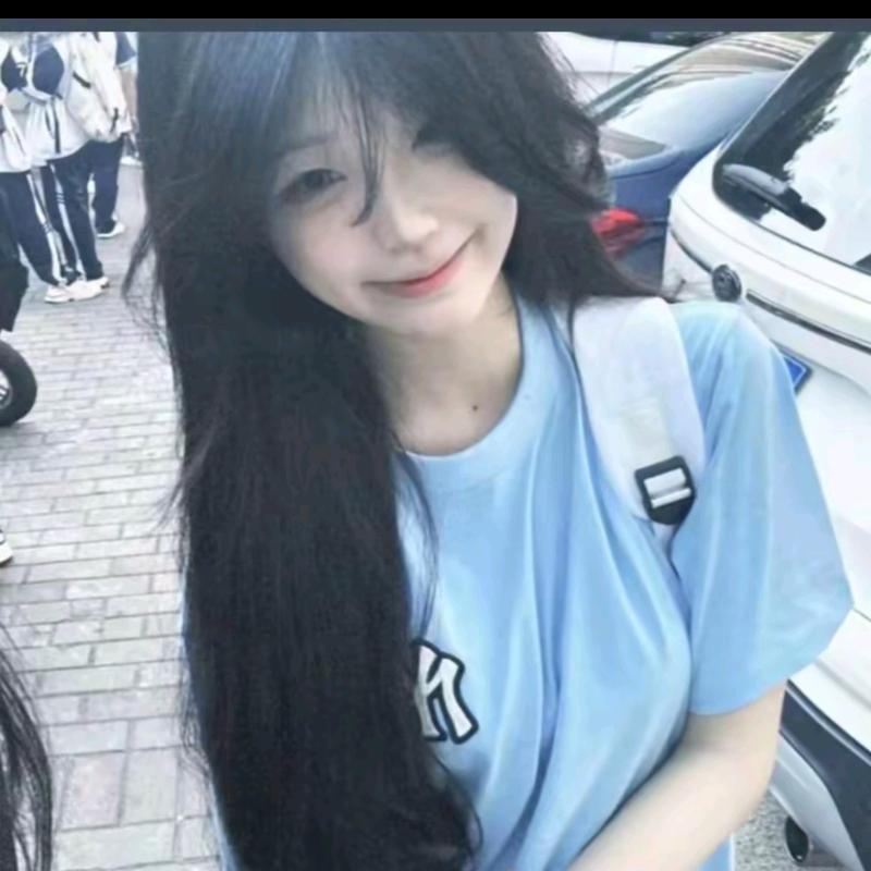 爱玩游戏的玩家。