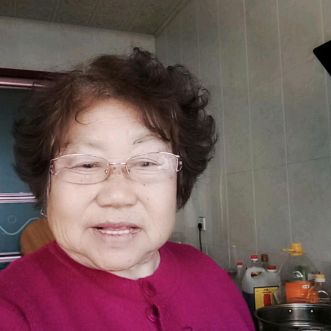 潇洒老太太