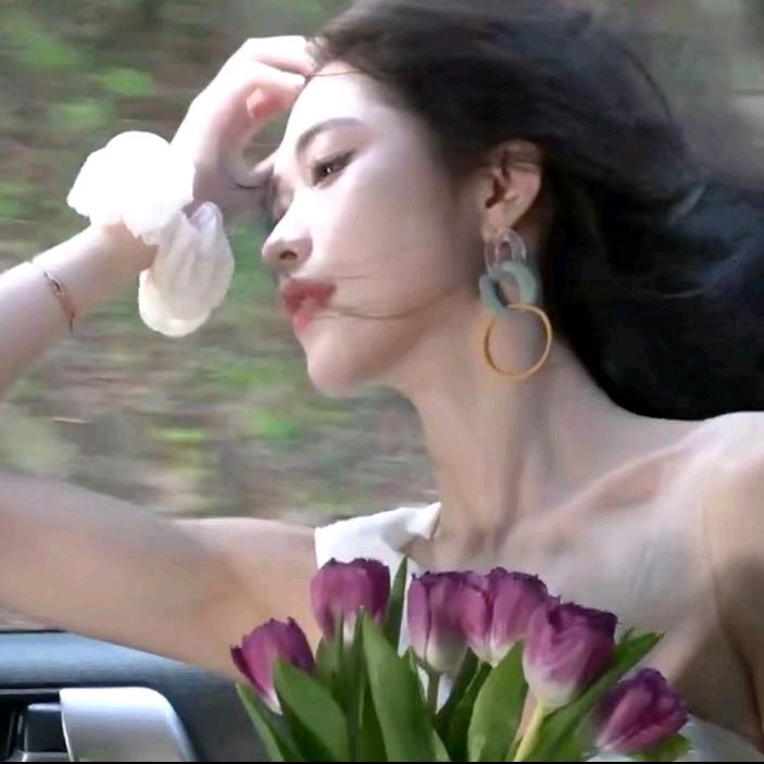 凌茜.恣禾