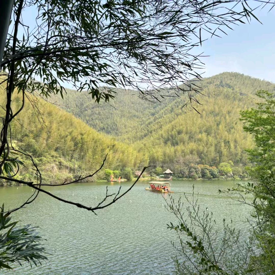 龙锦水晶能量馆