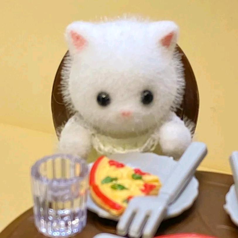 东边一个橙子🍊