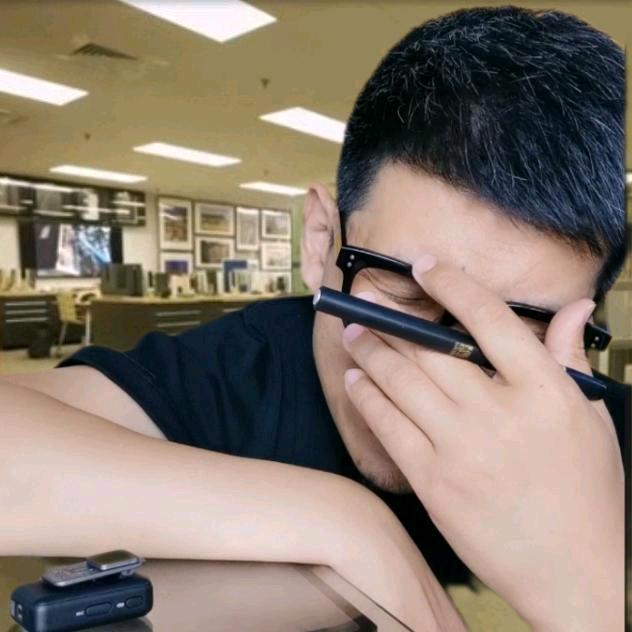窗老狮
