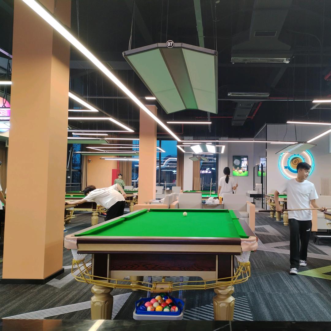 射洪星辉台球（锂电学院店）
