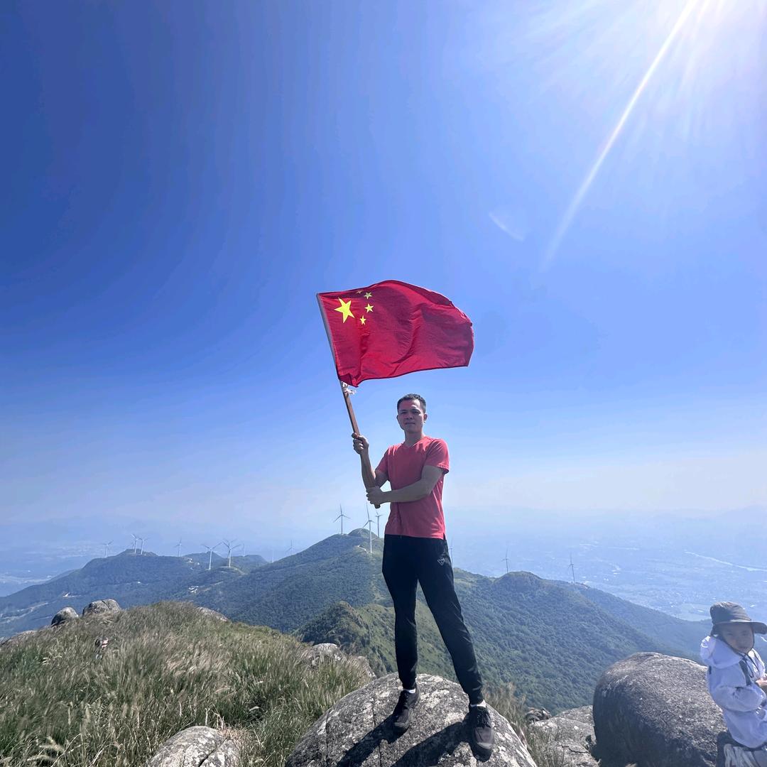 喜欢做菜的负二代