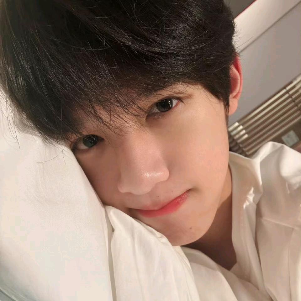 紫咪游泳圈