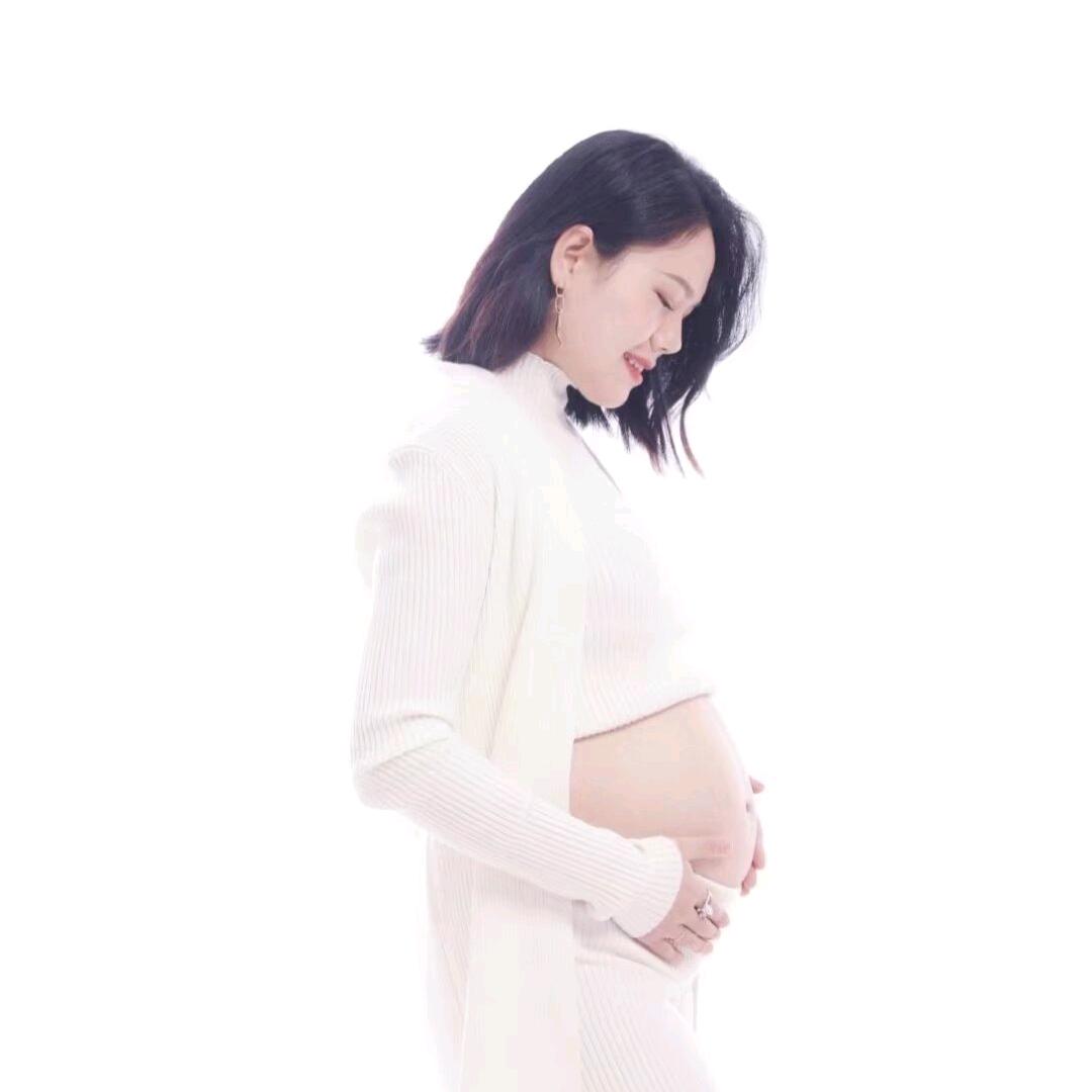 Jolie姐姐（在孕）