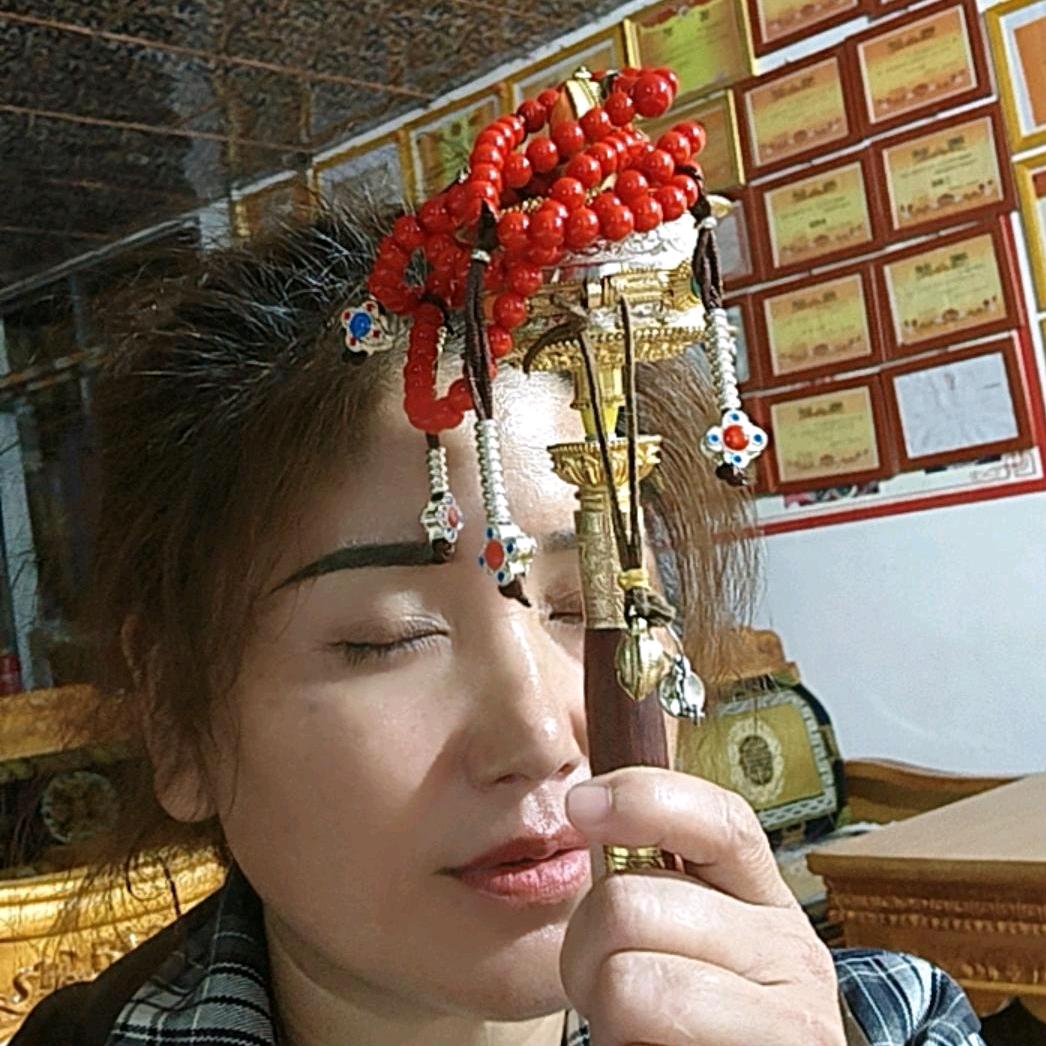 墨脱背崩手抓饭