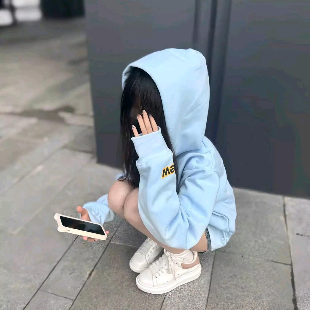 、