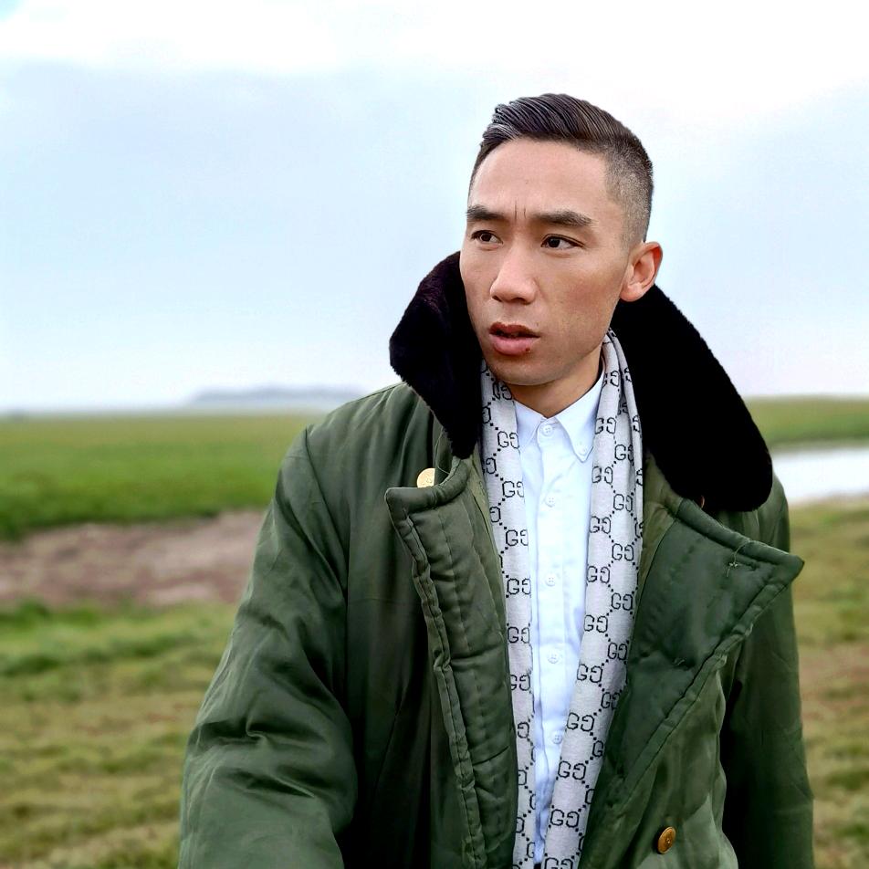 触碰哥敢说实话