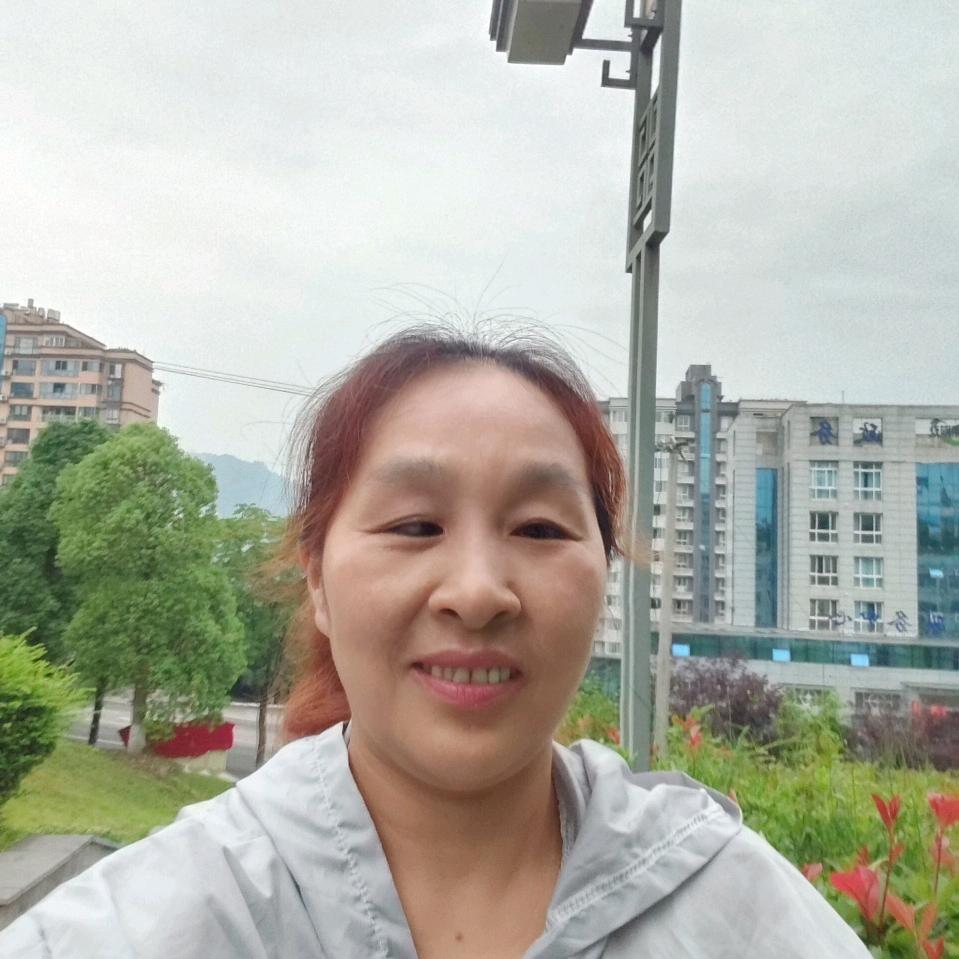 九妹:(开直播11点50分1.3,5开播