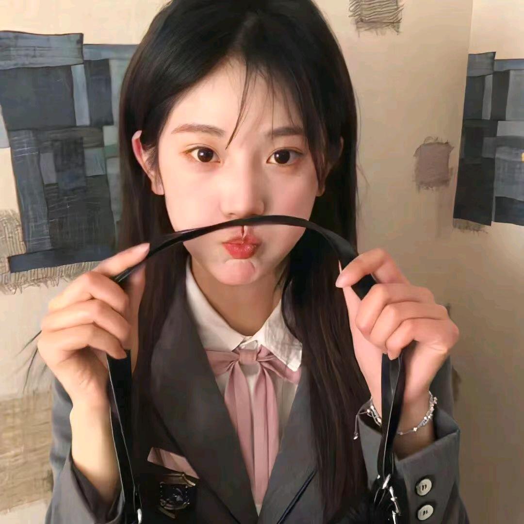 开心的云