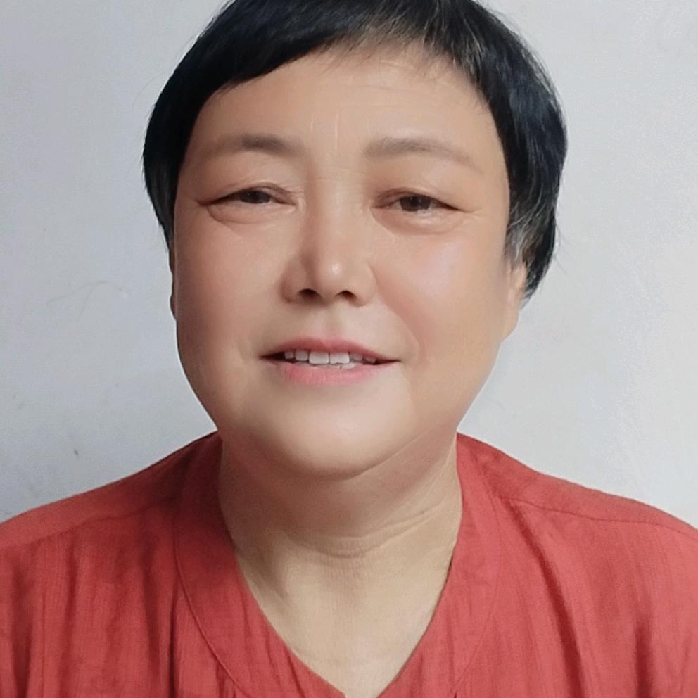 牛牛奶奶