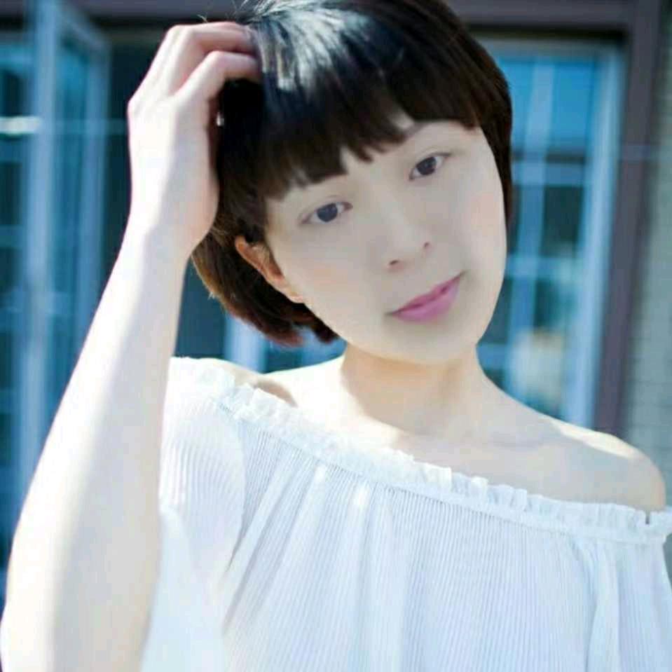 静姐穿搭