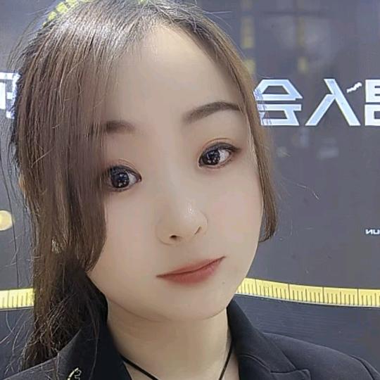 珂尔男装临夏店