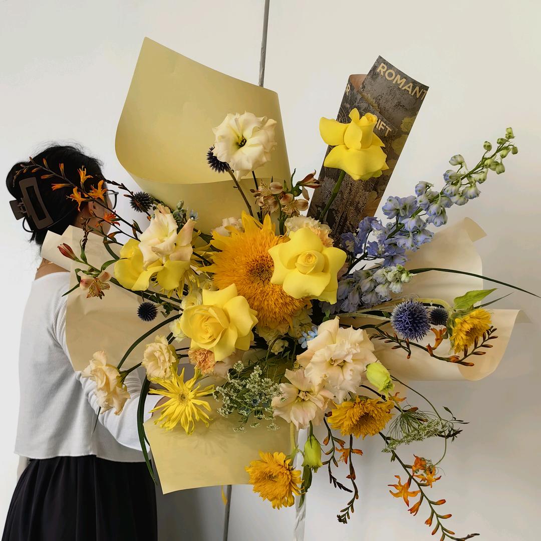 晴晴在卖花（坪山）