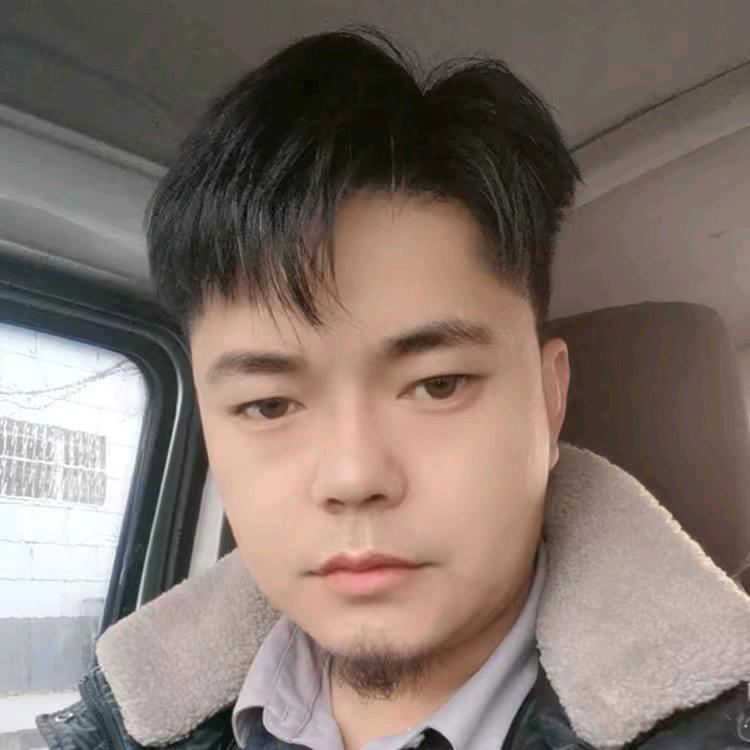 丽江彝人。。。。