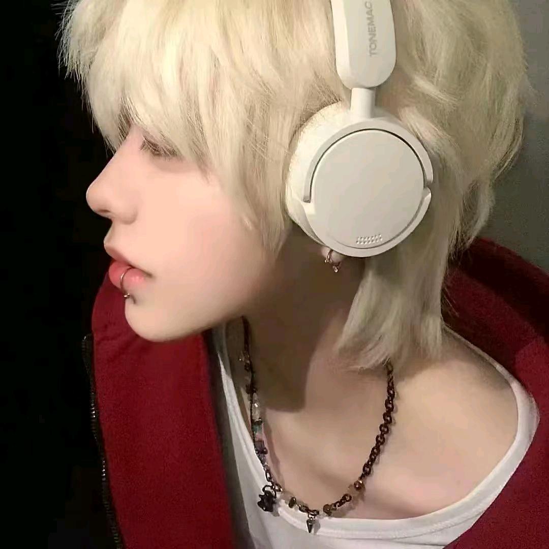 Z.J.L
