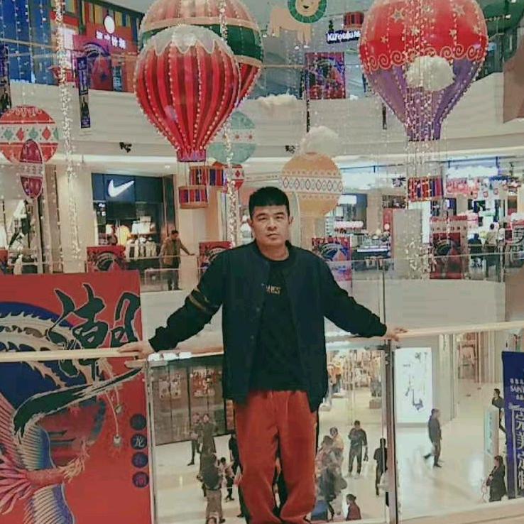 罗 忠 强 