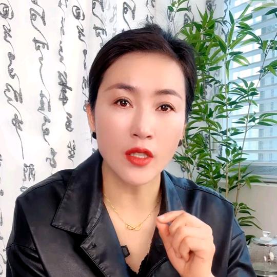 艾小万美容养生馆（阜阳店）