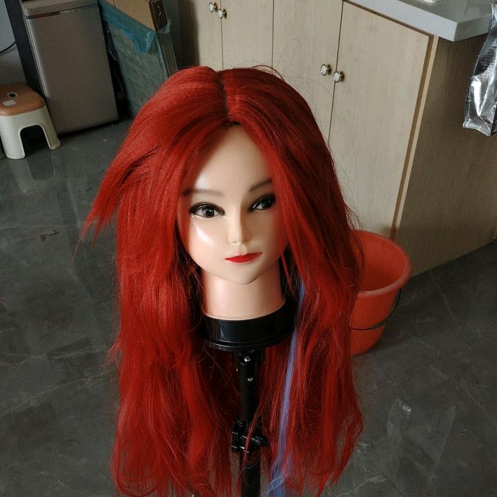 巾玥《毛娘》工作室