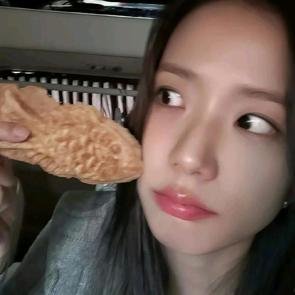 คbiaaaaฅ