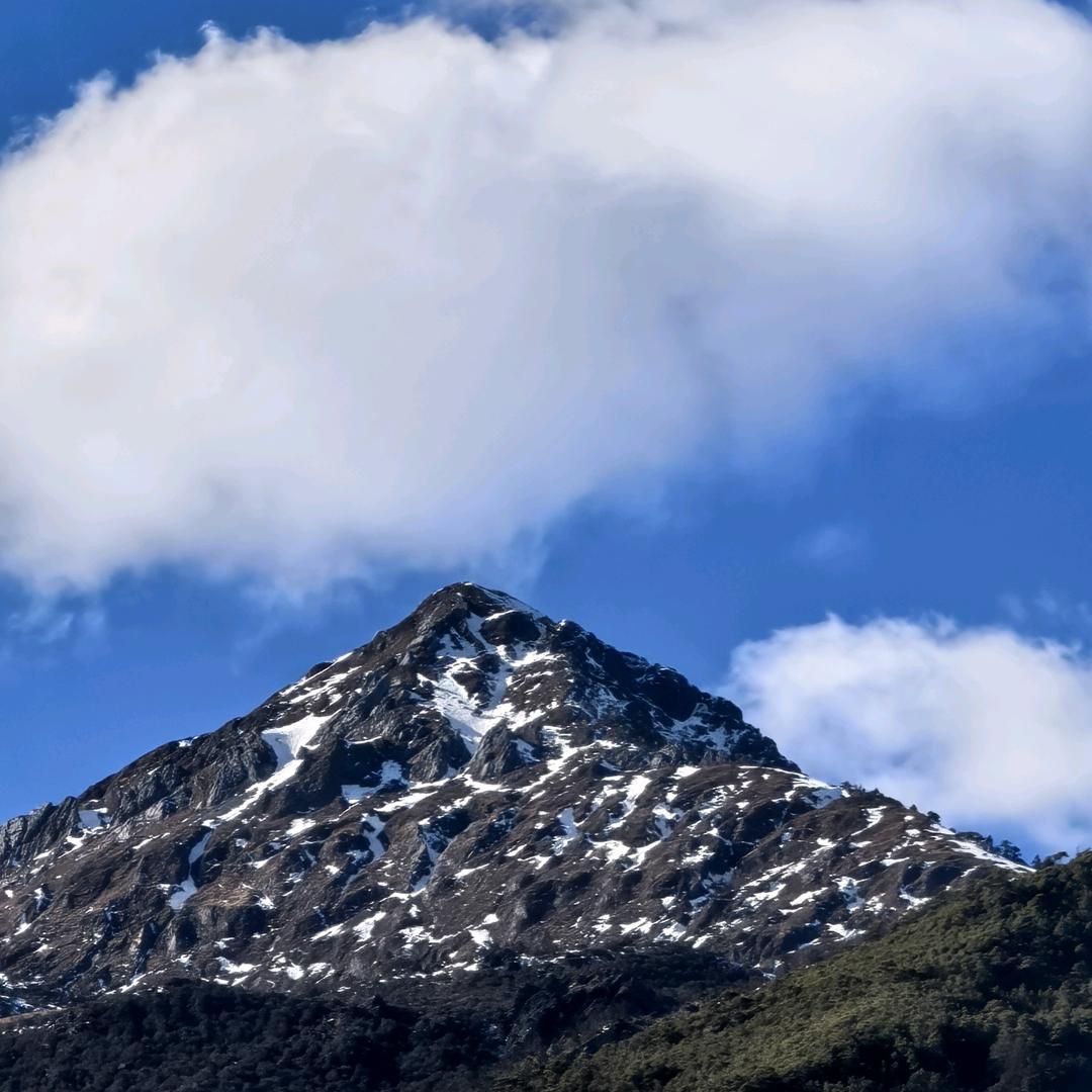 一座山⛰️