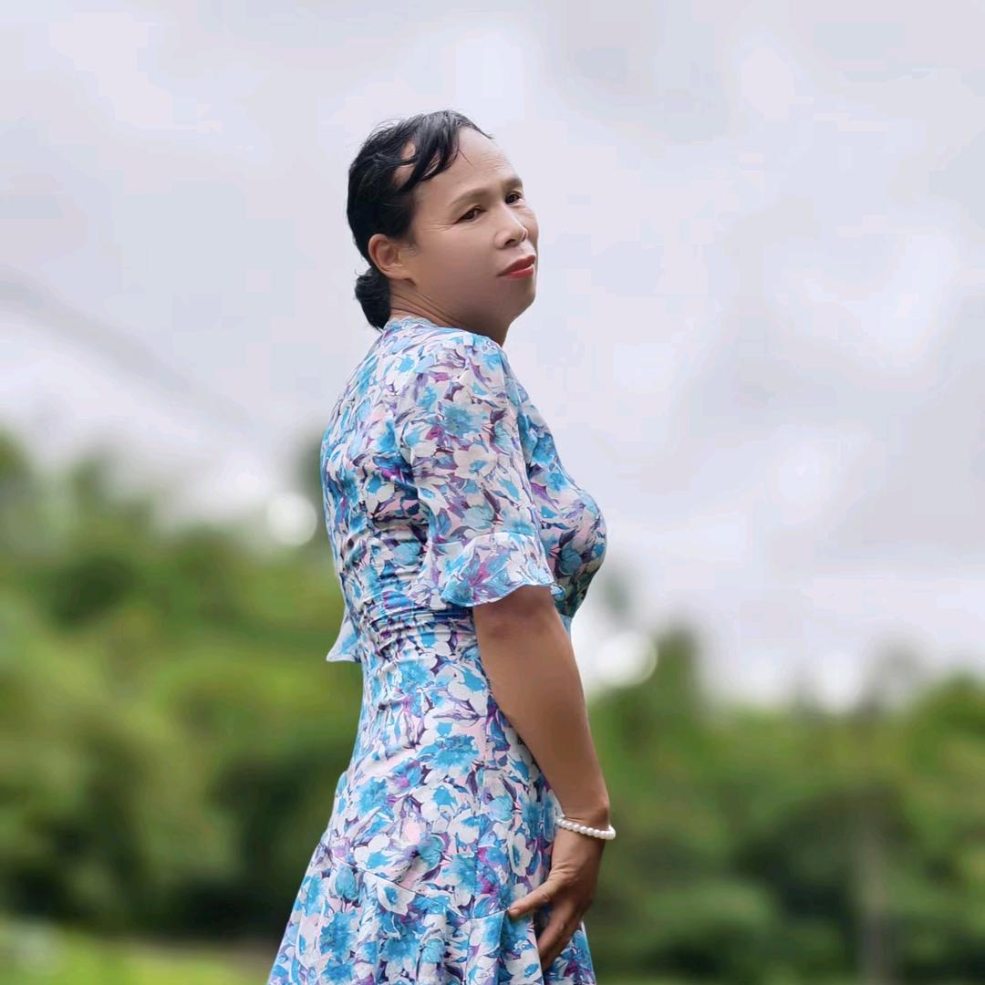 龙小妞