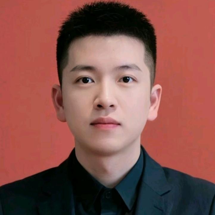 四总裁-富欣娜集团