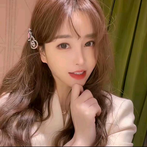 游鹿鹿【爆款穿搭】