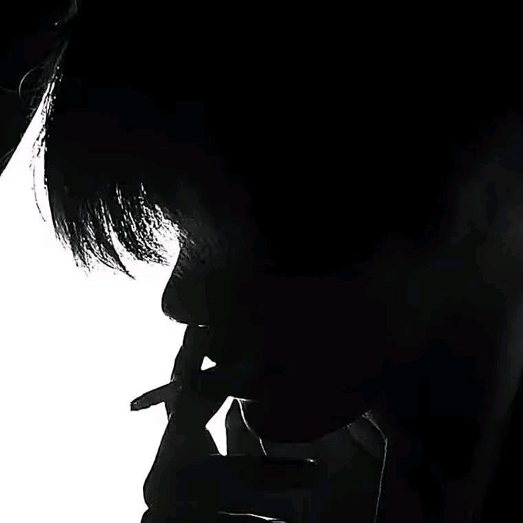 𓀫三少