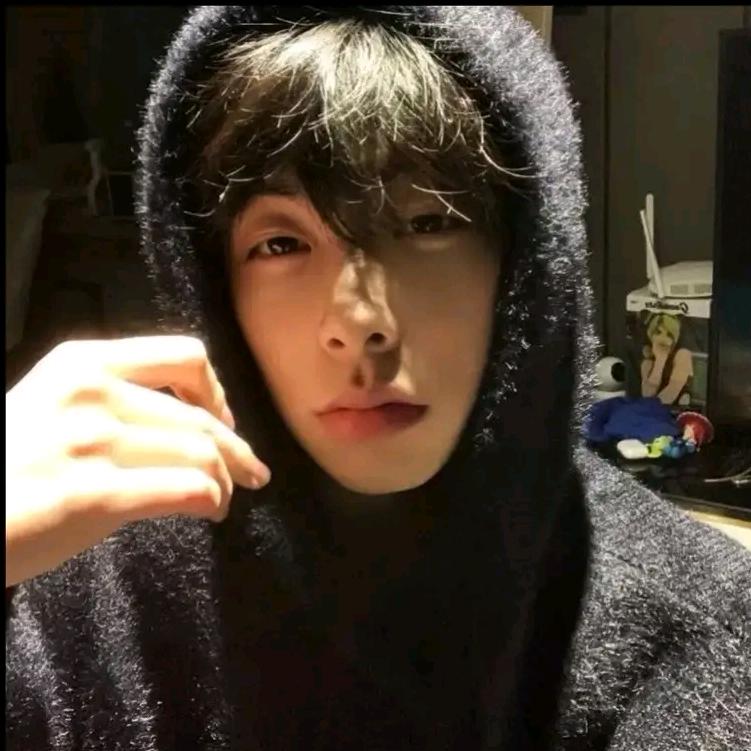 忧郁总裁被骂装货