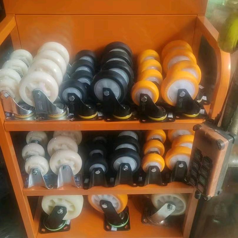 原阳胡姐万向轮手推车批发