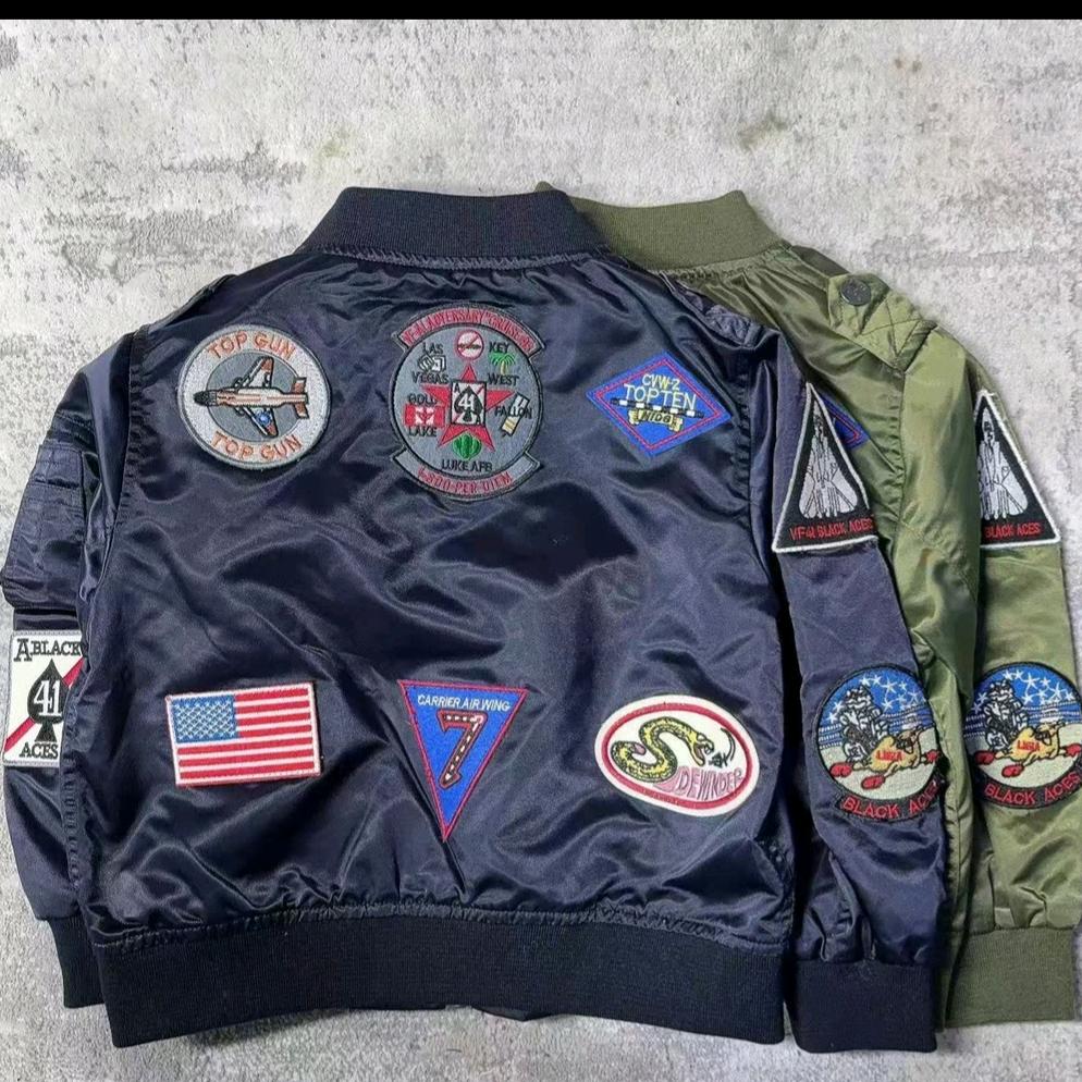 大猩猩潮牌童装工厂店